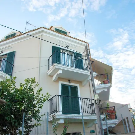 Corfu Don Camillo アパート *
